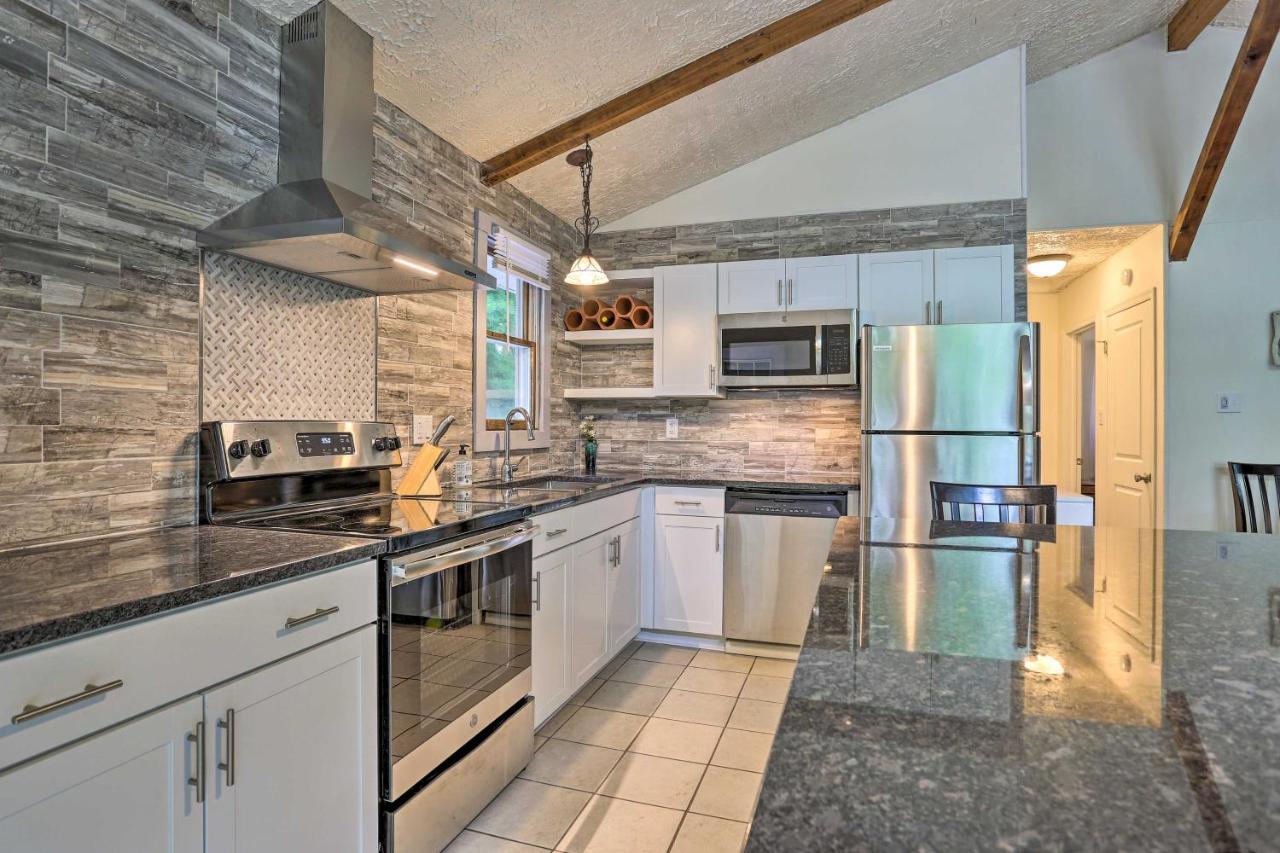 Serene Long Pond Home With Game Room And Beach Access! 외부 사진