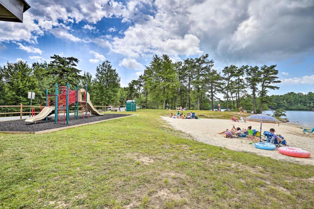 Serene Long Pond Home With Game Room And Beach Access! 외부 사진